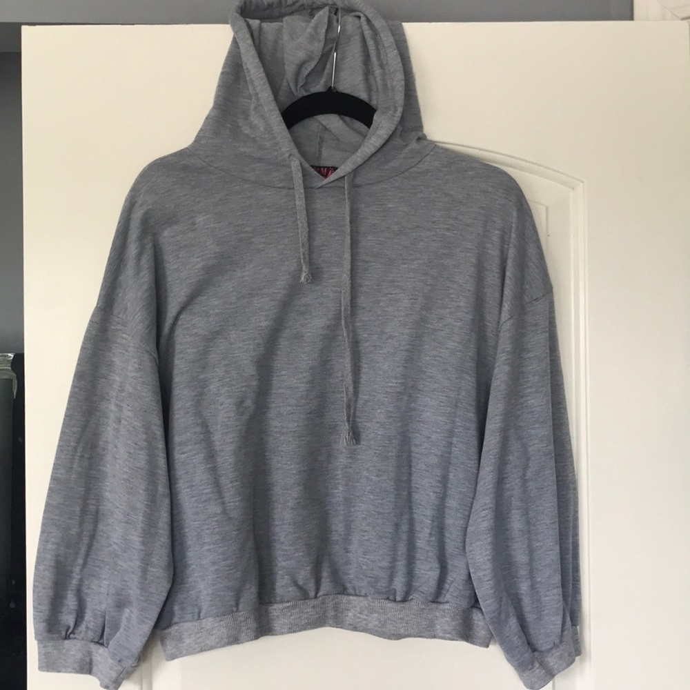 grey pullover